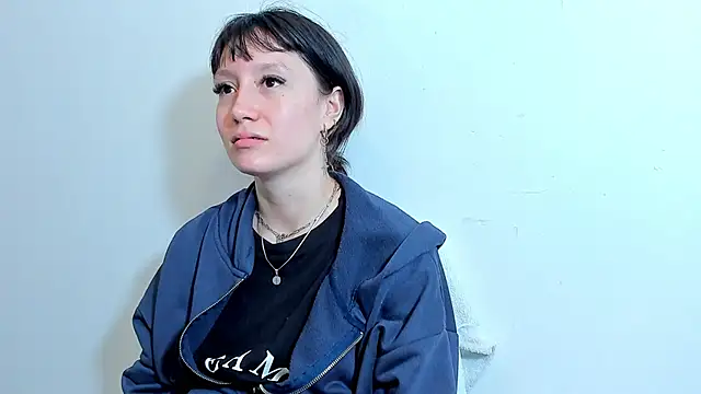 lizzy davis 1 online show from 3, 4, 2026