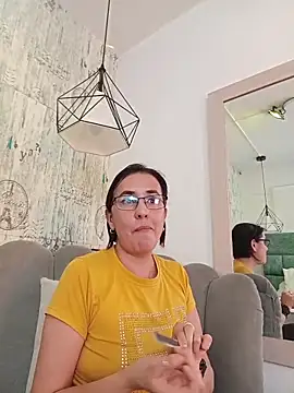 Snapshot of IsisBlake chatting on 3, 2, 2026 IsisBlake online show from 3, 2, 2026