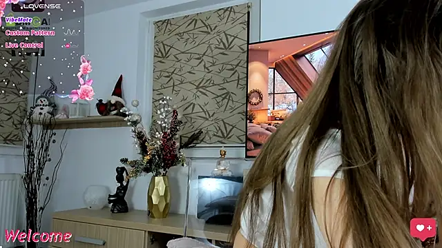 3lla Rose online show from 21, 1, 2025