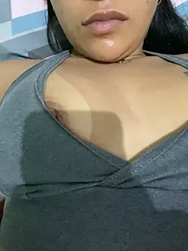 katrienee online show from 14, 2, 2025