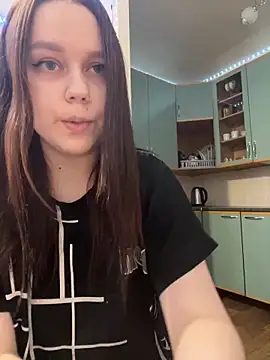 Marylallka5 online show from 27, 2, 2025