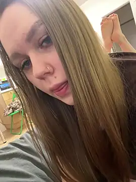 Marylallka5 online show from 24, 2, 2026