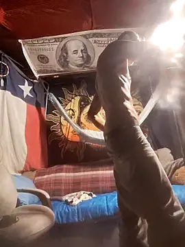 Gillygilly76 online show from 27, 2, 2026