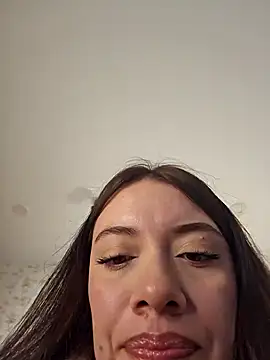 Snapshot of valery_mora chatting on 8, 1, 2025 valery mora online show from 8, 1, 2025