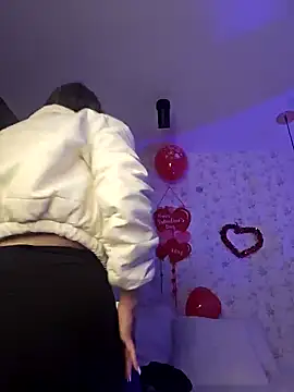 Snapshot of valery_mora chatting on 12, 2, 2025 valery mora online show from 12, 2, 2025