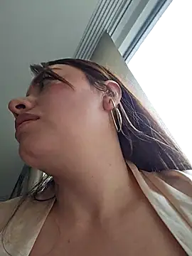 Snapshot of valery_mora chatting on 14, 3, 2025 valery mora online show from 14, 3, 2025