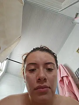 Snapshot of valery_mora chatting on 20, 10, 2025 valery mora online show from 20, 10, 2025