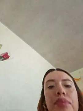 Snapshot of valery_mora chatting on 12, 11, 2025 valery mora online show from 12, 11, 2025