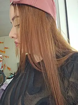 Snapshot of valery_mora chatting on 13, 11, 2025 valery mora online show from 13, 11, 2025