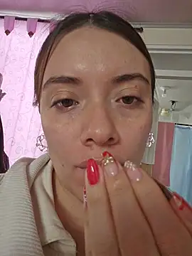 Snapshot of valery_mora chatting on 27, 11, 2025 valery mora online show from 27, 11, 2025