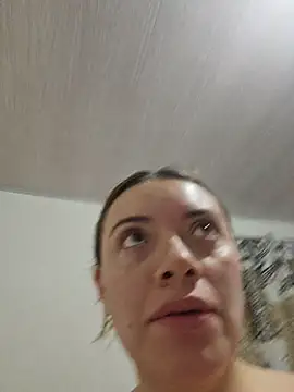 valery mora online show from 5, 3, 2026