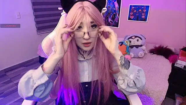 Snapshot of Miwa_violet chatting on 22, 4, 2026 Miwa violet online show from 22, 4, 2026
