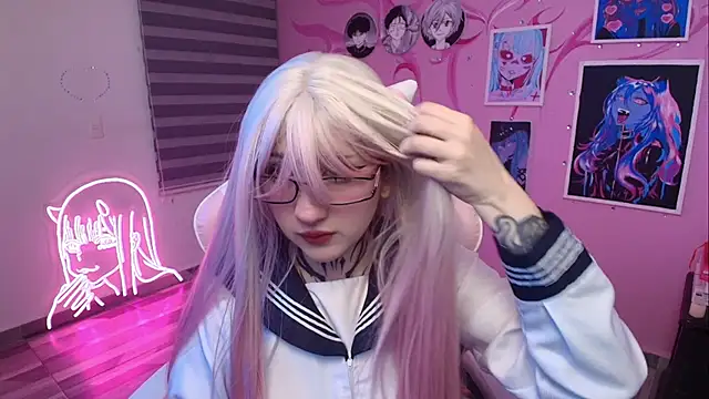 Snapshot of Miwa_violet chatting on 20, 5, 2026 Miwa violet online show from 20, 5, 2026