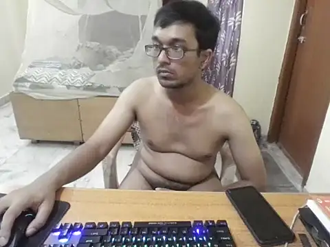 Snapshot of THE_NAKED_BOY chatting on 23, 5, 2026 THE NAKED BOY online show from 23, 5, 2026