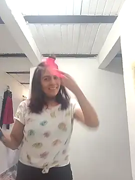 Dakary hot online show from 9, 2, 2026