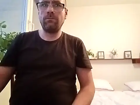 amok0 online show from 3, 3, 2025