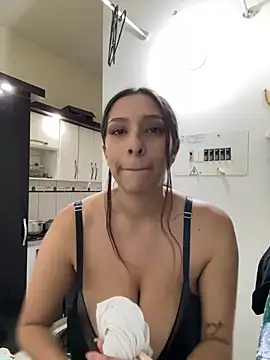 Dahian XXX online show from 29, 4, 2026