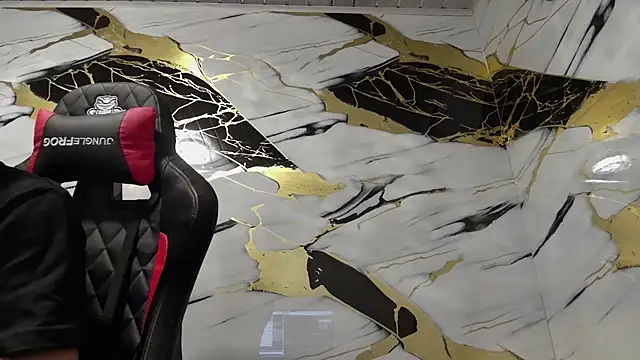 Kevin22 222 online show from 4, 1, 2025