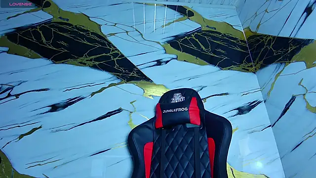 Kevin22 222 online show from 5, 3, 2025