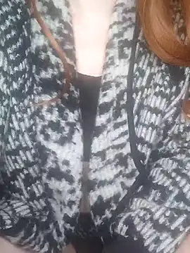 Snapshot of Anna_jing chatting on 16, 12, 2025 Anna jing online show from 16, 12, 2025