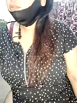 Snapshot of Tishani chatting on 5, 2, 2026 Tishani online show from 5, 2, 2026