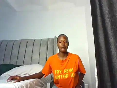 sweet scovia1 online show from 6, 12, 2024