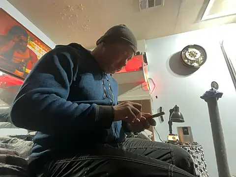 Snapshot of RawRyder8 chatting on 24, 1, 2025 RawRyder8 online show from 24, 1, 2025