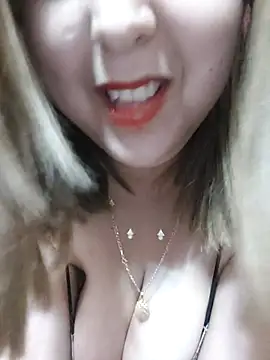 LoNa-daloua online show from 5, 3, 2026