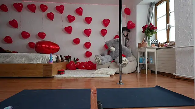 Snapshot of missdaisydiamond777 chatting on 11, 2, 2025 missdaisydiamond777 online show from 11, 2, 2025