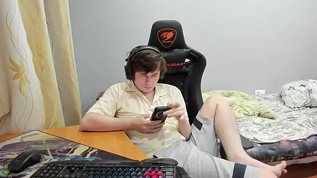 iliaskrislove online show from 15, 9, 2025