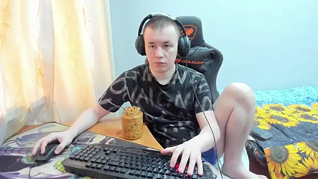 iliaskrislove online show from 9, 10, 2025