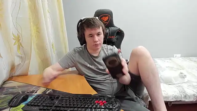 iliaskrislove online show from 14, 2, 2026