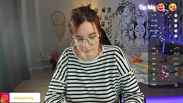 Snapshot of callmekatesmith chatting on 9, 2, 2025 callmekatesmith online show from 9, 2, 2025