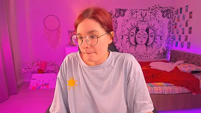 Snapshot of callmekatesmith chatting on 21, 3, 2025 callmekatesmith online show from 21, 3, 2025