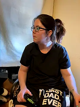 Snapshot of FreakNastyLacie chatting on 6, 11, 2025 FreakNastyLacie online show from 6, 11, 2025