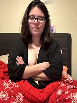 Snapshot of FreakNastyLacie chatting on 19, 11, 2025 FreakNastyLacie online show from 19, 11, 2025