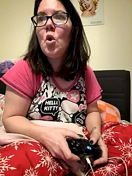 Snapshot of FreakNastyLacie chatting on 25, 11, 2025 FreakNastyLacie online show from 25, 11, 2025