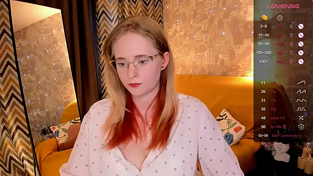 Snapshot of Aemilia_ chatting on 21, 6, 2026 Aemilia online show from 21, 6, 2026