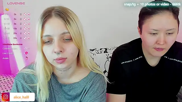 Snapshot of Alice_Halle chatting on 1, 2, 2025 Alice Halle online show from 1, 2, 2025