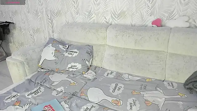 Alice Halle online show from 18, 2, 2026