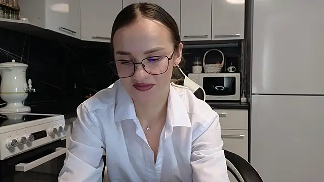 Snapshot of Strip-Lady chatting on 17, 2, 2025 Strip-Lady online show from 17, 2, 2025