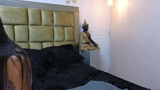 ximenawilliamss online show from 12, 4, 2026