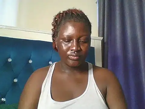 Snapshot of Heavy_ass chatting on 9, 7, 2026 Heavy ass online show from 9, 7, 2026