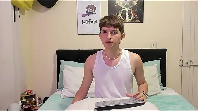 Snapshot of Hanz_peterss chatting on 31, 7, 2026 Hanz peterss online show from 31, 7, 2026