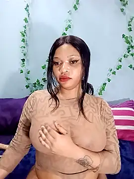 Snapshot of Sugartonguexx chatting on 13, 3, 2025 Sugartonguexx online show from 13, 3, 2025