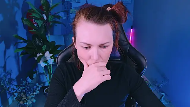 VandaRossi online show from 1, 3, 2025