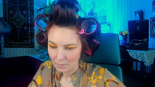 VandaRossi online show from 9, 10, 2025