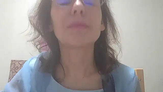 Snapshot of HollyJewel chatting on 9, 12, 2024 HollyJewel online show from 9, 12, 2024