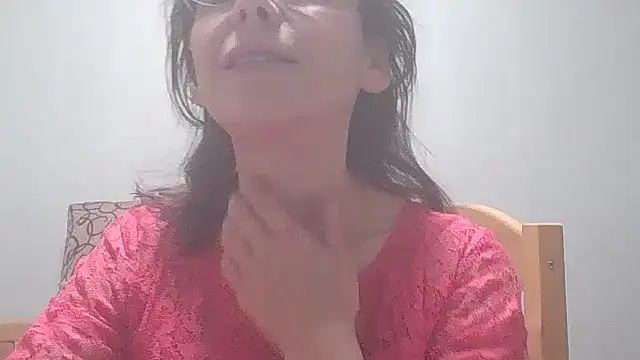 Snapshot of HollyJewel chatting on 20, 12, 2024 HollyJewel online show from 20, 12, 2024