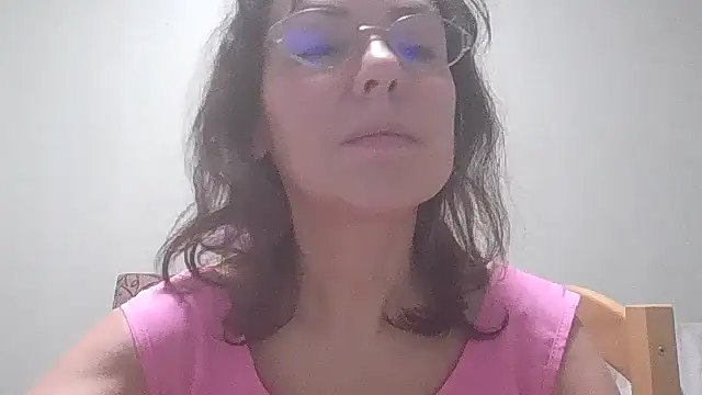 Snapshot of HollyJewel chatting on 28, 1, 2025 HollyJewel online show from 28, 1, 2025